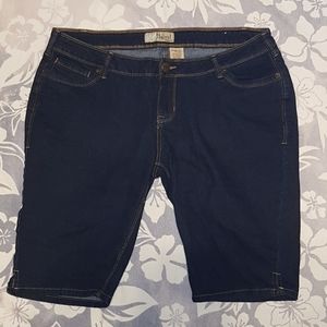Hybrid & Company Dark Blue Jean Shorts